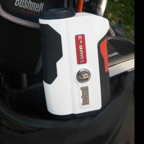 Bushnell Tour V3 rangefinder