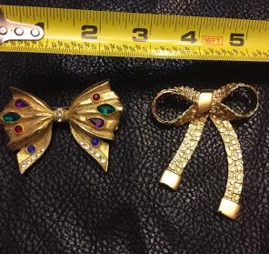 Lot Of 2 Bow Brooches