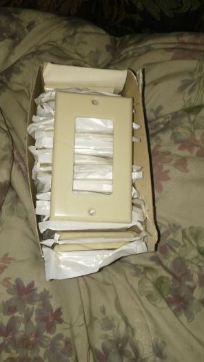 23 Leviton Wallplates
