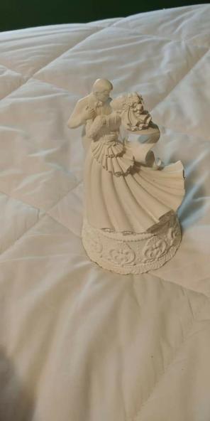 Wedding cake topper