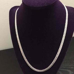 New 925 silver plated necklace