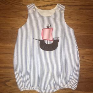 3T NWT Boys Bubble Pirate Ship Applique