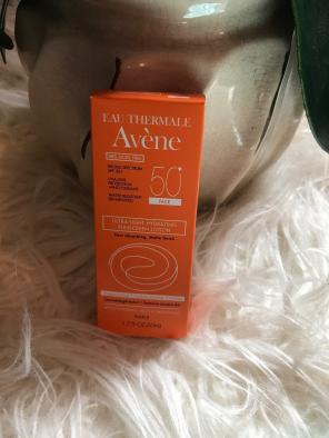 Avene Eau Thermale Ultra-Light Sunscreen
