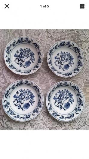 4 Blue Danube Soup Cereal Bowls 7 1\2"