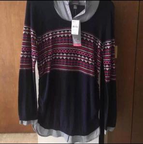 NWT Maternity sweater size M