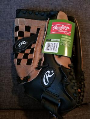 Softball glove