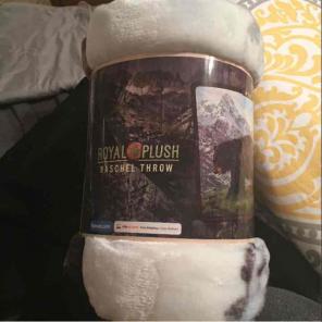 Plush blanket