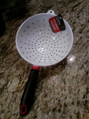 NWT Colander