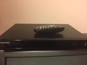 Samsung DVD Player W/remote