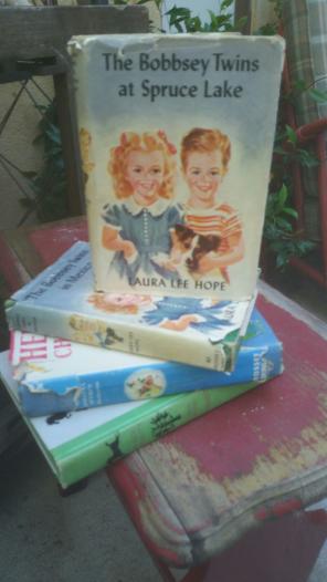 4 NOSTALGIC OLD CHILDREN'S BOOKS. SWEET!