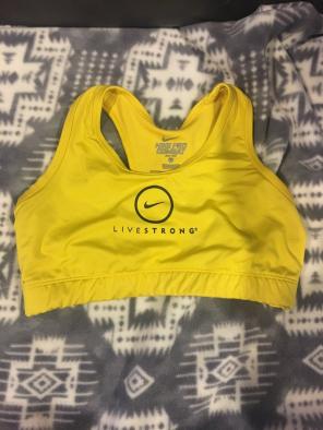Nike youth Sports Bra- L