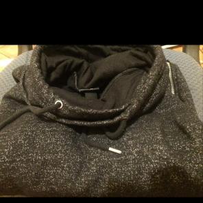 H&M Sweater