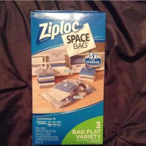 New ziploc space saver bag set
