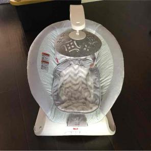 Fisher Price deluxe bouncer