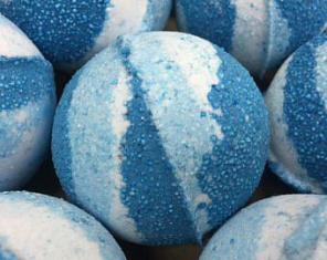 Heart Of The Ocean Bath Bomb