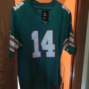 Jarvis Landry Throw Back