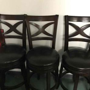 4 new barstools! Wood and leather swivel