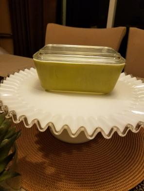 Pyrex green Verde 502 fridgie with lid