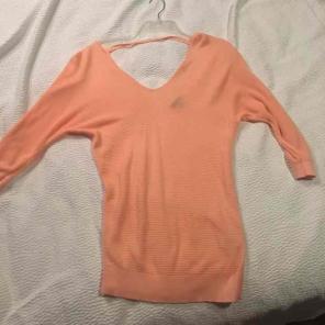 Coral 3/4 sleeve sweater