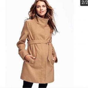 Black Old Navy maternity coat