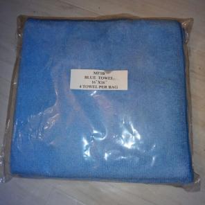 Lot of 4 New Blue Microfiber Towels