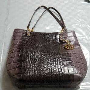 Michael kors tote
