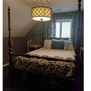 Black and tan comforter