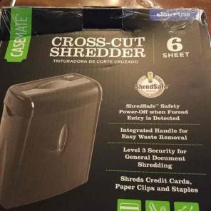 Cross cut shredder