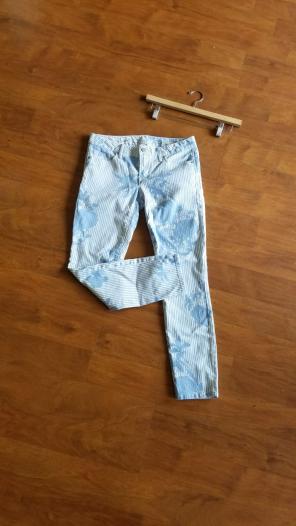 Gap skinny denim jeans Stripes Floral