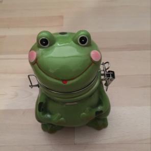 Cute Frog Jar With Clasp And Lid