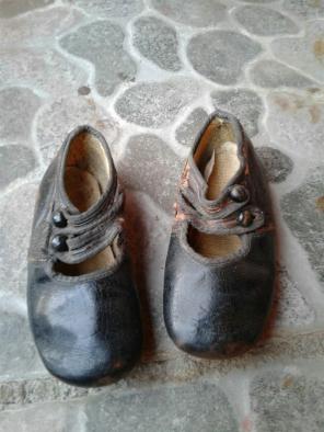 Antique Edwardian child leather shoes