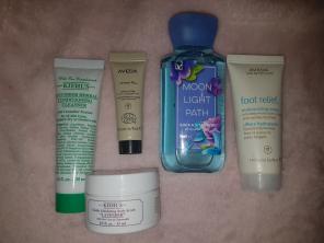 Bath &BodyWorks with deluxe samples