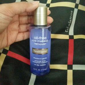 Neutrogena Oil-free Eye Makeup Remover
