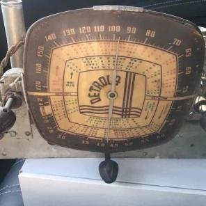 Vintage radio