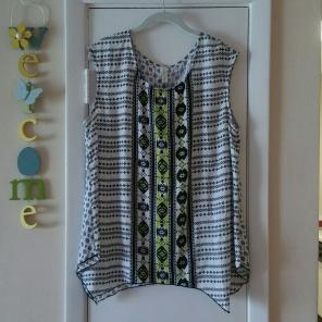 Cute women's top sleeveless Large L