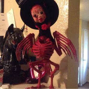 Horror taxidermy sculpture gothic decor