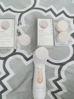Mary Kay Skinvigorate cleanser