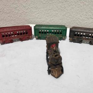 Vintage Cast Iron Penn. Railroad Set 4
