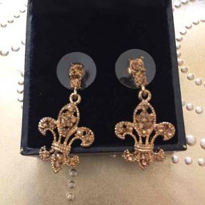 Fleur De-Lis Topaz Pierced Earrings