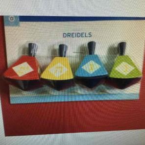 NEW PACK 4 WOOD CHANUKAH DREIDELS