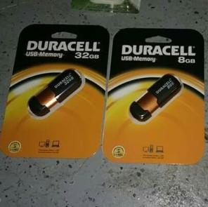 32 & 8 Gb Usb Flash drives&32gb Sd cards
