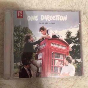 One direction and 5SOS CDS