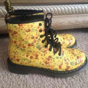 Dr Martens sz 2y