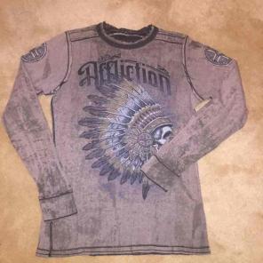 Reversible two color light / dark brown