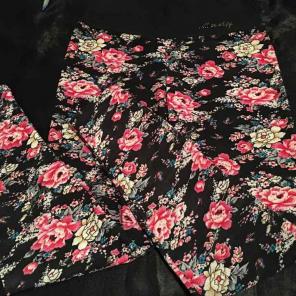 Capri Floral Leggings