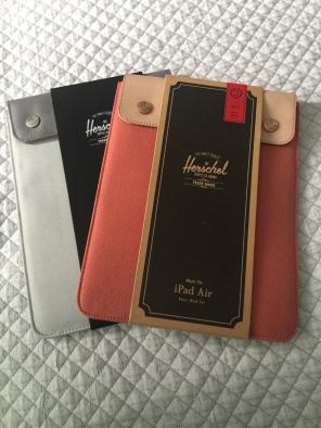 Herschel Spokane Case For iPad Bundle