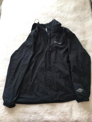 Men's Black Columbia Rain Jacket