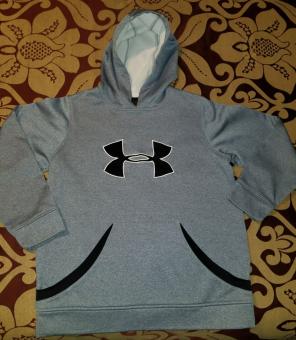 Under Armour hoodie