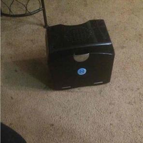 Mini fridge