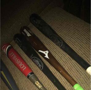 4 bat lot